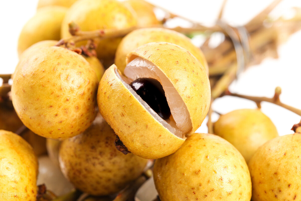 龍眼、蘋果跌破1元，榴蓮低迷，水果集體爛市？2種水果悄然大漲