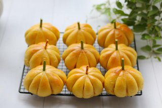 石排承接蔬菜配送：南瓜面包在家這樣做，是小孩抗拒不來(lái)的美味