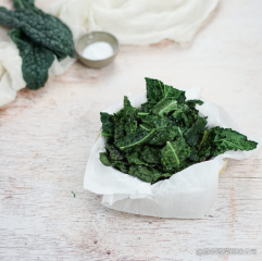 健康的甘藍薯片零食！